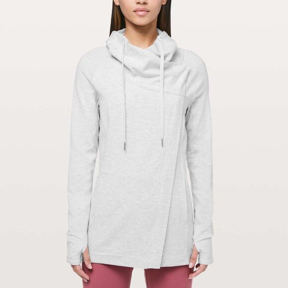 Lululemon Coast Easy Wrap- Heathered Grey Athletic Jacket- Size 4 - Picture 1 of 14